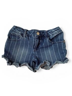 🎇🎆3for$9 Cat and Jack girls striped denim/jean shorts- size 6/6x